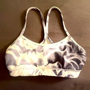 Lululemon sport top, racerback bra.